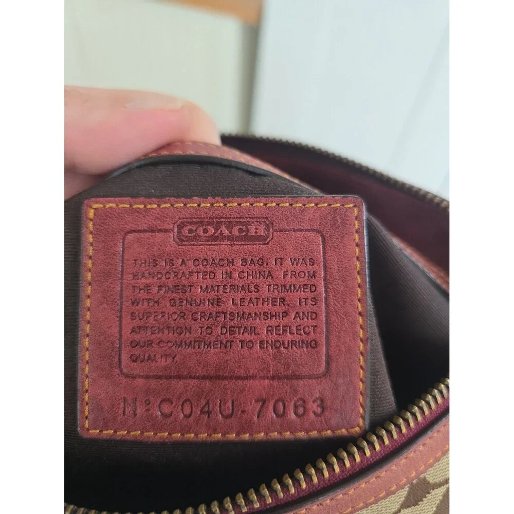 Coach Vintage Y2K Soho Signature Suede Shoulder Bag 7063 Special Edition  2004